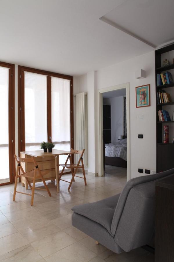 Terrace Apartment Close To Metro Station Milano Ngoại thất bức ảnh
