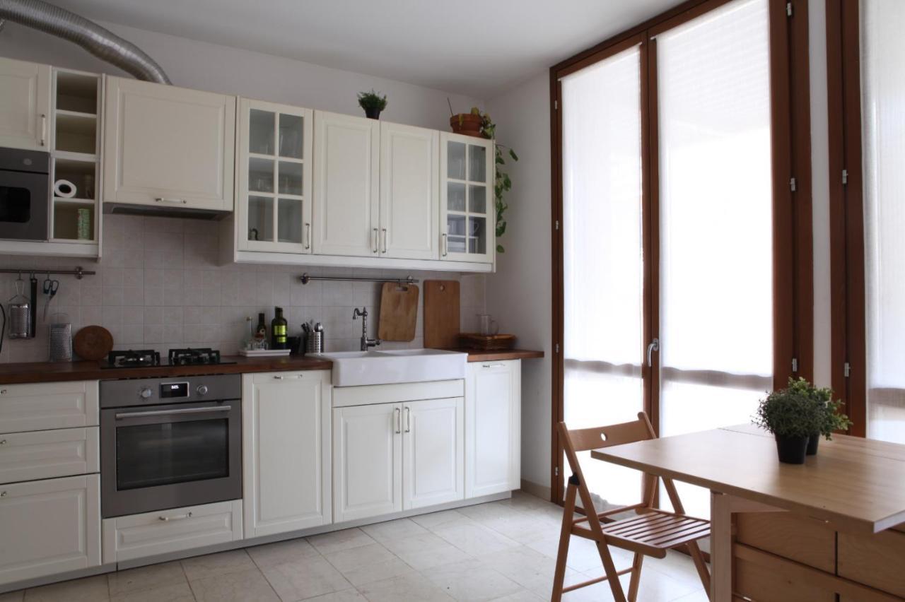 Terrace Apartment Close To Metro Station Milano Ngoại thất bức ảnh