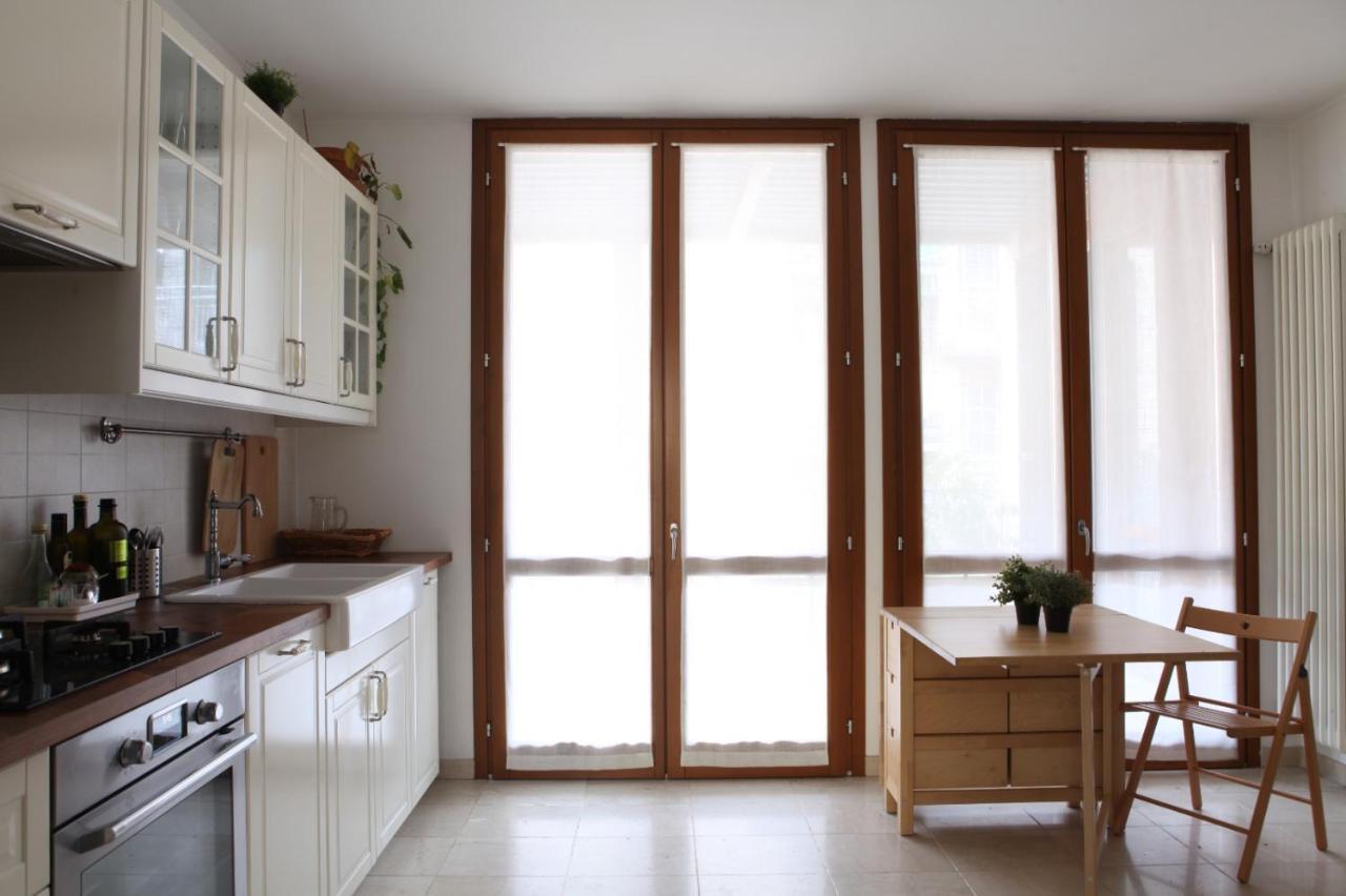 Terrace Apartment Close To Metro Station Milano Ngoại thất bức ảnh